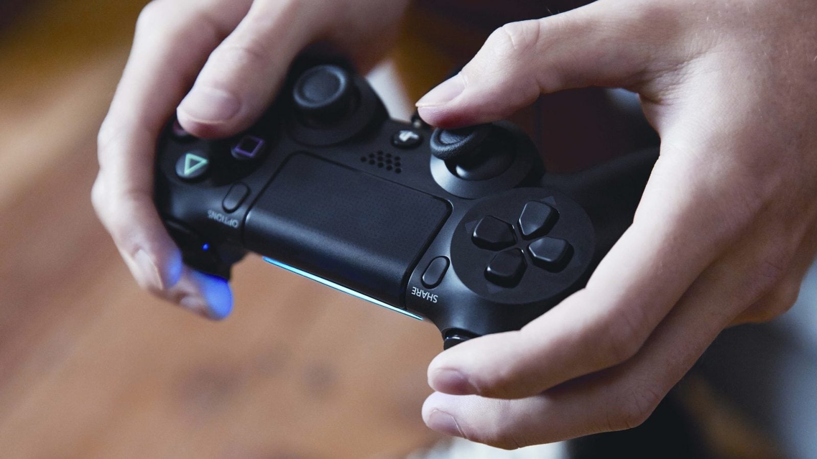 Project xCloud suporta oficialmente o controle do PlayStation 4 - Windows  Club
